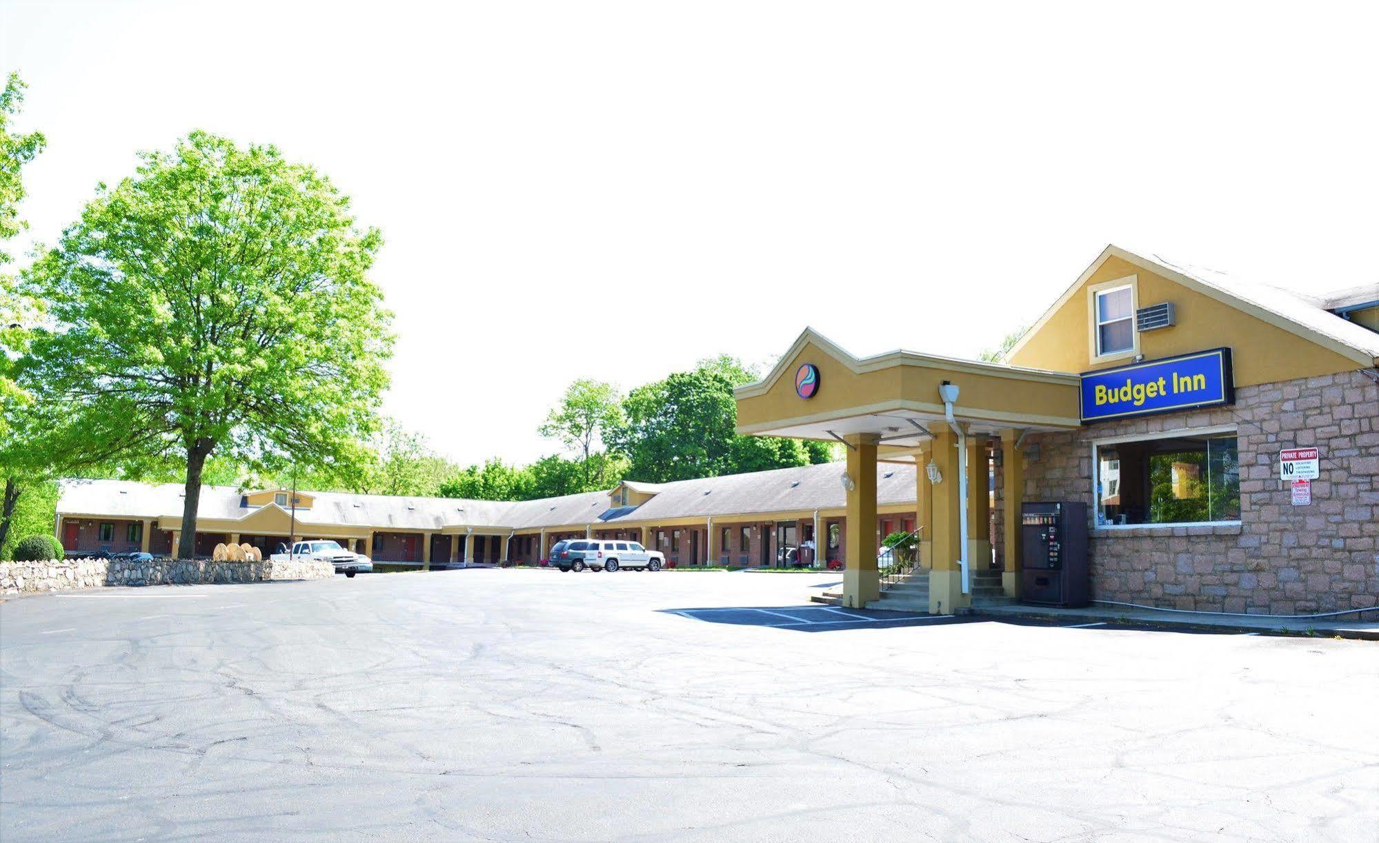 Budget Inn Falls Church Exteriör bild