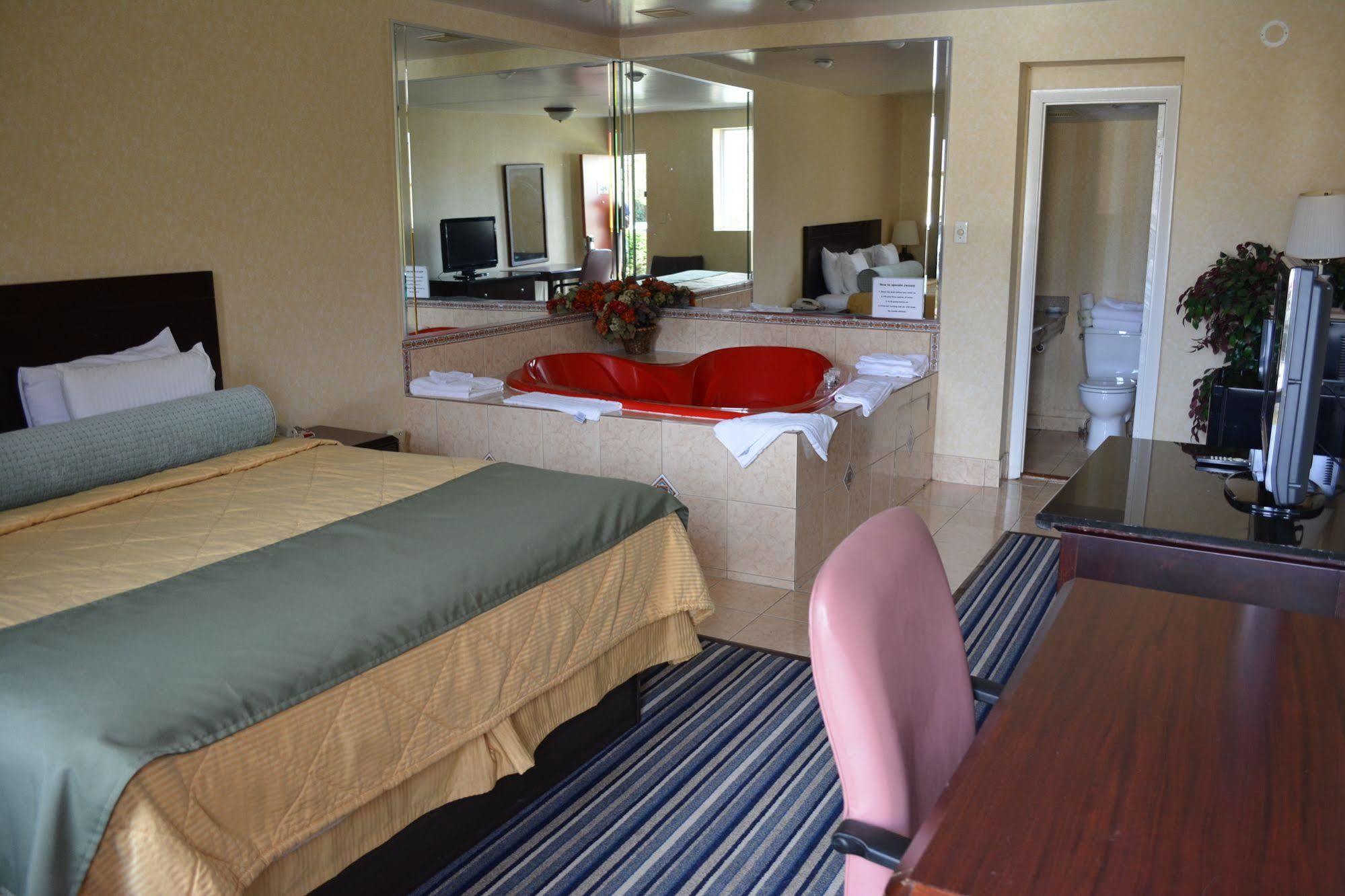 Budget Inn Falls Church Exteriör bild